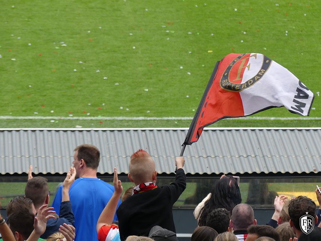 KNVB bekerhuldiging