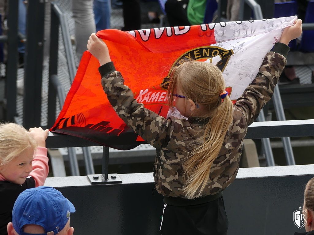 KNVB bekerhuldiging