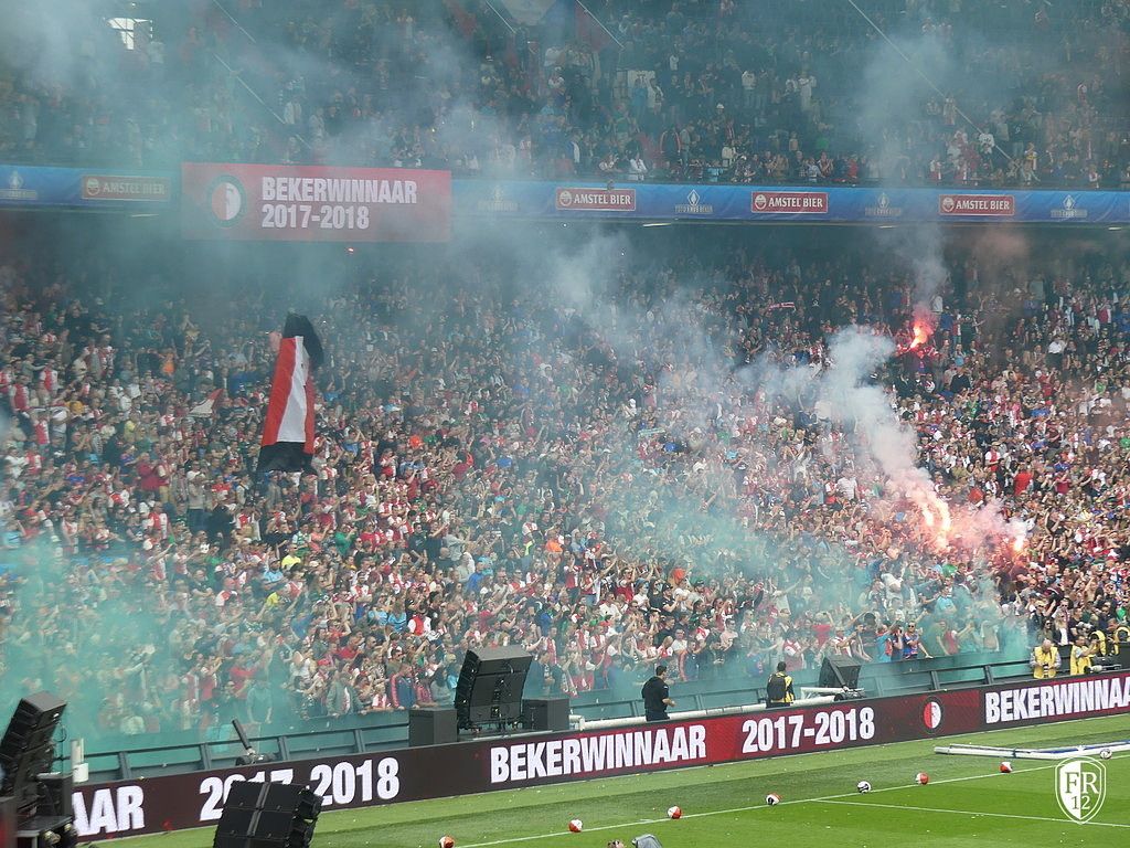 KNVB bekerhuldiging