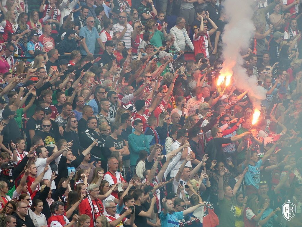 KNVB bekerhuldiging