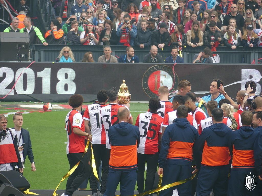 KNVB bekerhuldiging