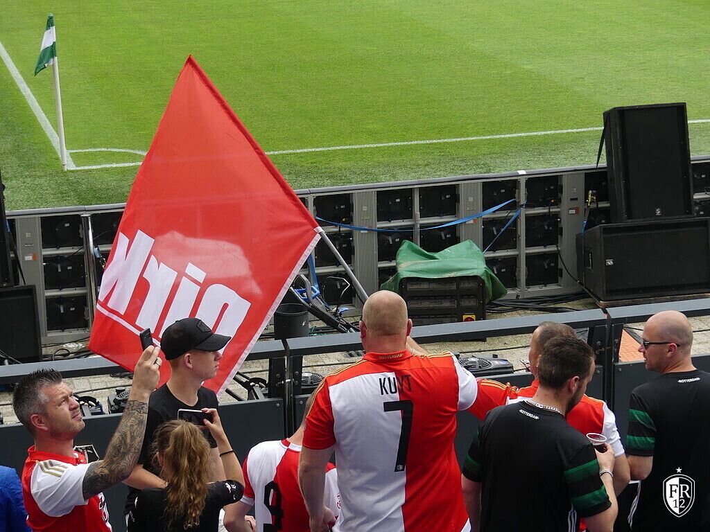 Dirk Kuyt Testimonial