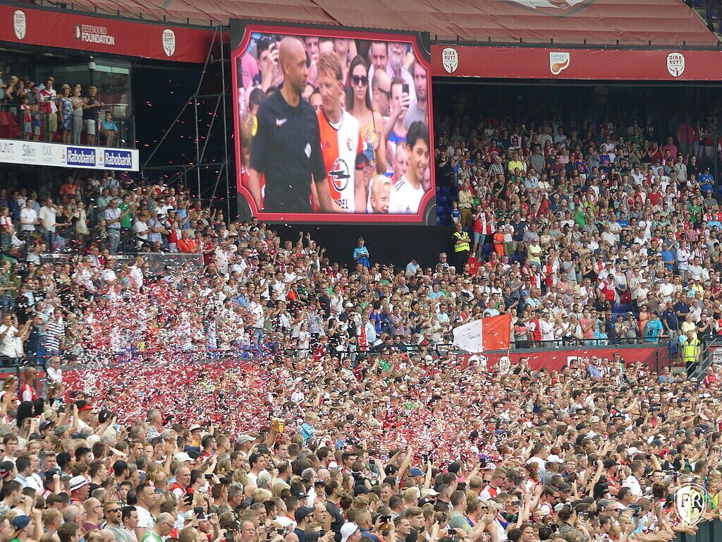 Dirk Kuyt Testimonial