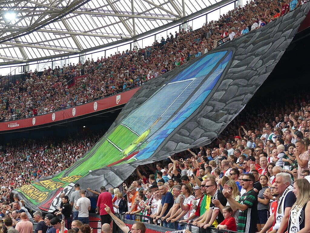 Dirk Kuyt Testimonial