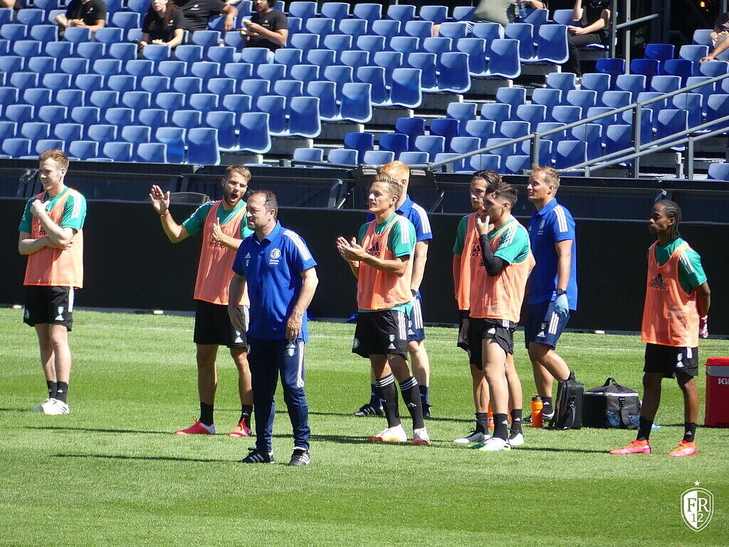 Eerste openbare training