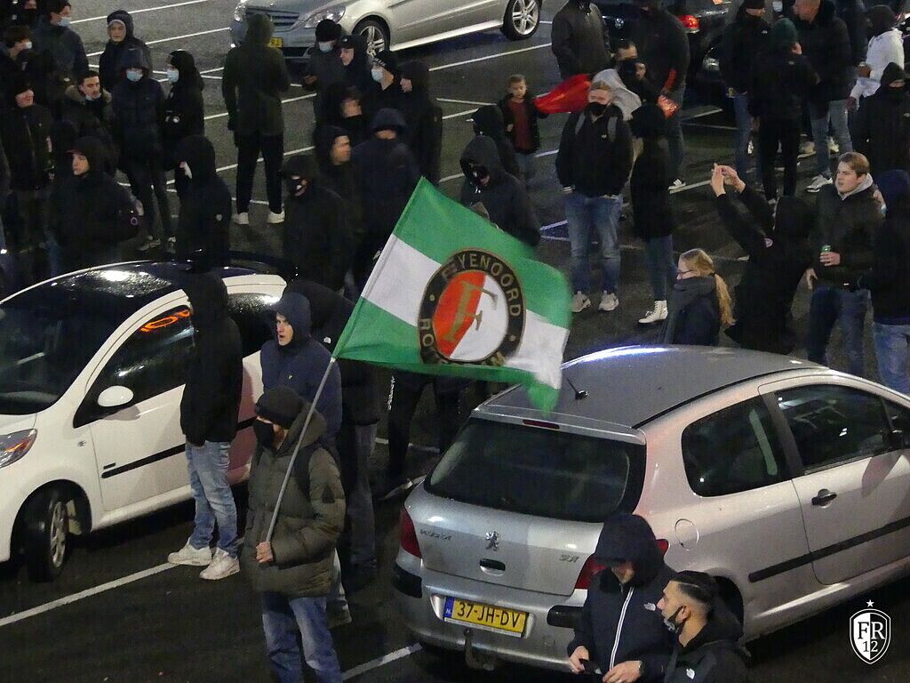 Opwachten spelersbus Feyenoord - Dinamo Zagreb