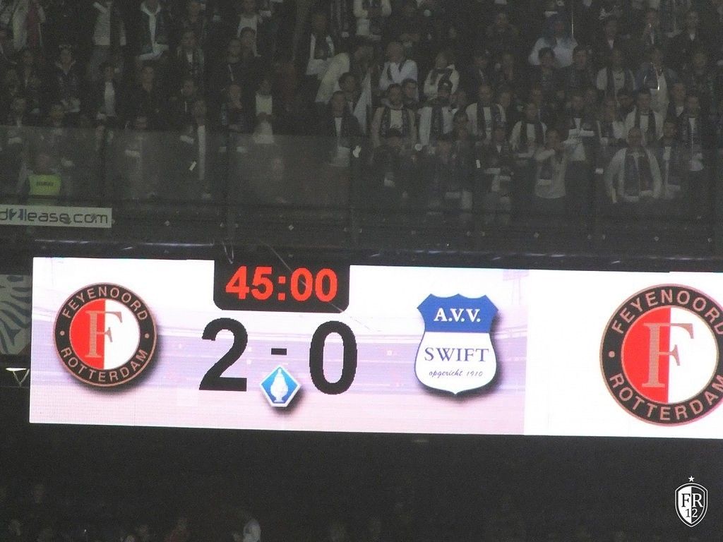 Feyenoord - AVV Swift
