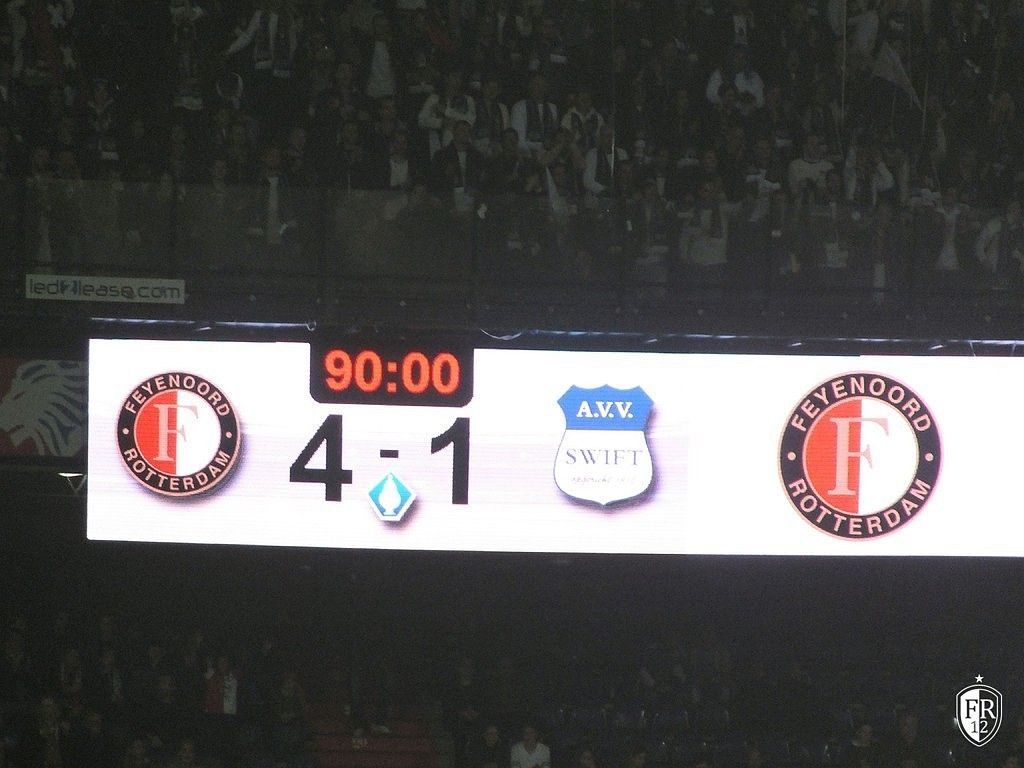 Feyenoord - AVV Swift
