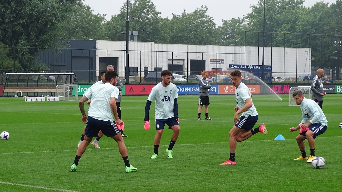 Fotoverslag eerste openbare training Feyenoord online