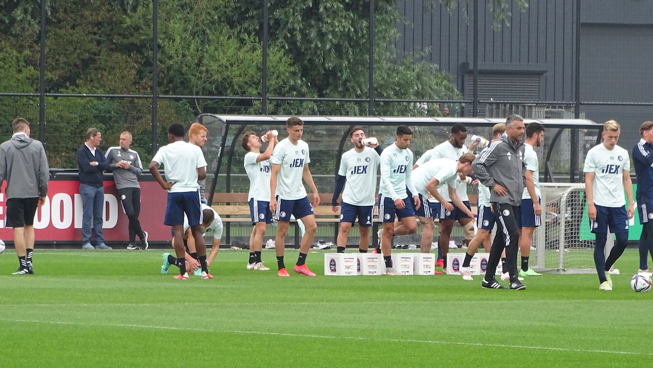 Fotoverslag eerste openbare training Feyenoord online
