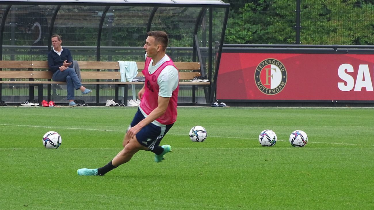 Fotoverslag eerste openbare training Feyenoord online