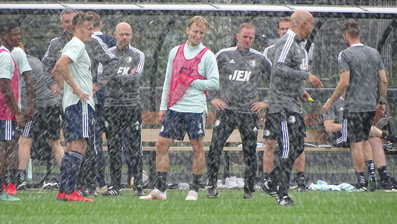 Fotoverslag eerste openbare training Feyenoord online