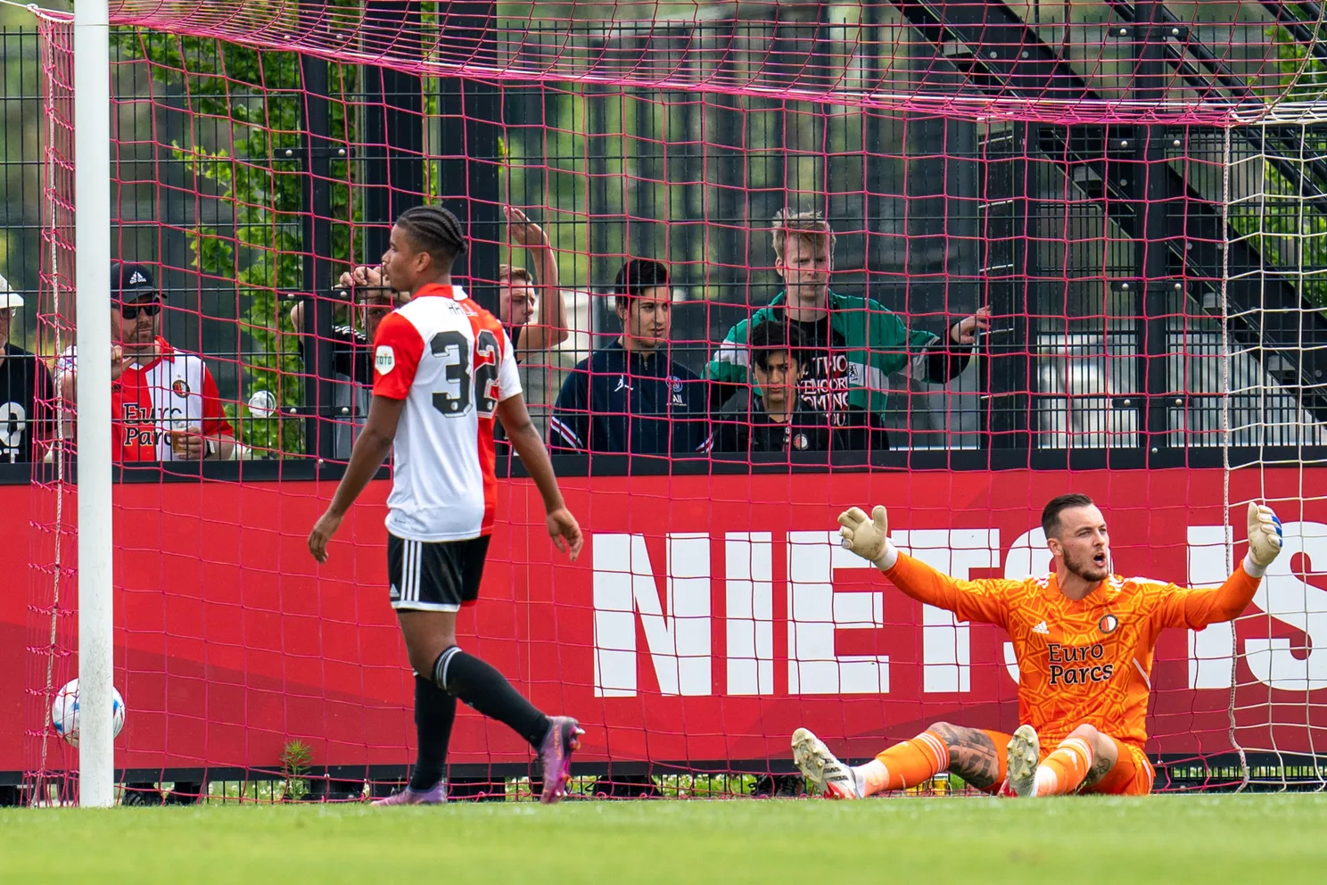 Feyenoord pijnlijk onderuit tegen FC Kopenhagen