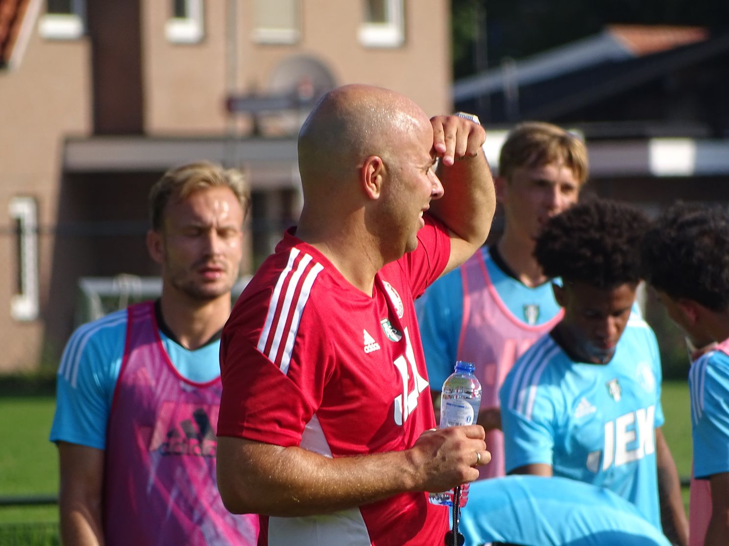 Fotoverslag trainingskamp in De Lutte online