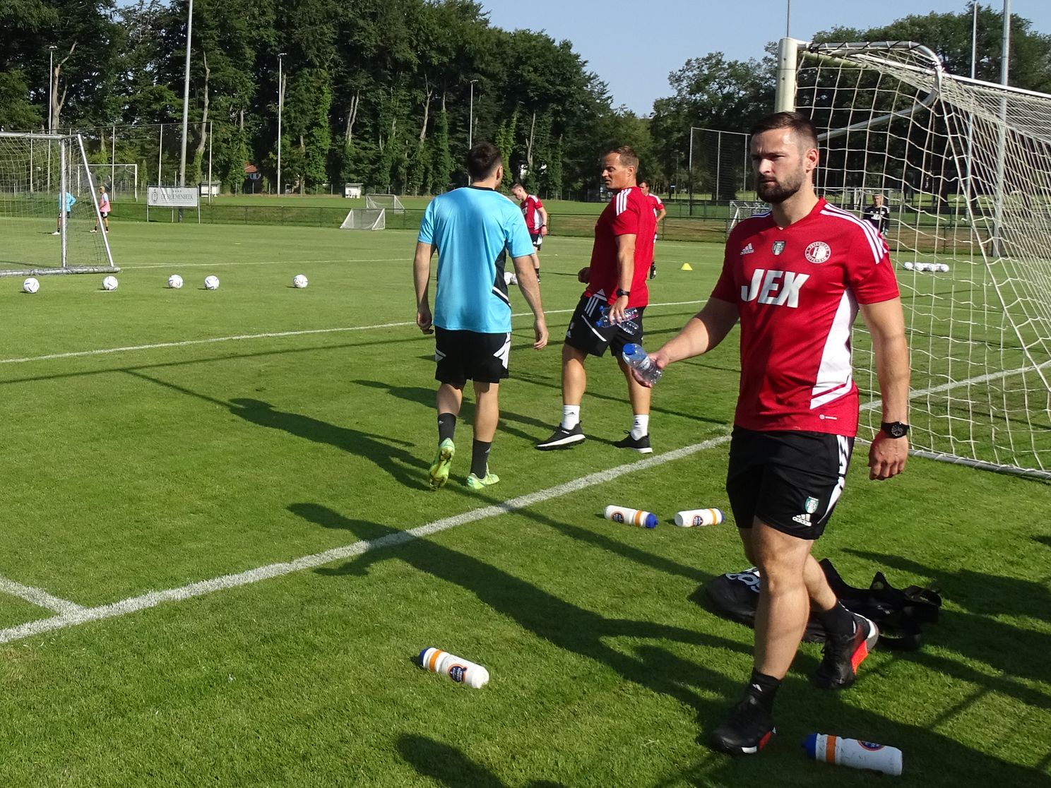 Fotoverslag trainingskamp in De Lutte online