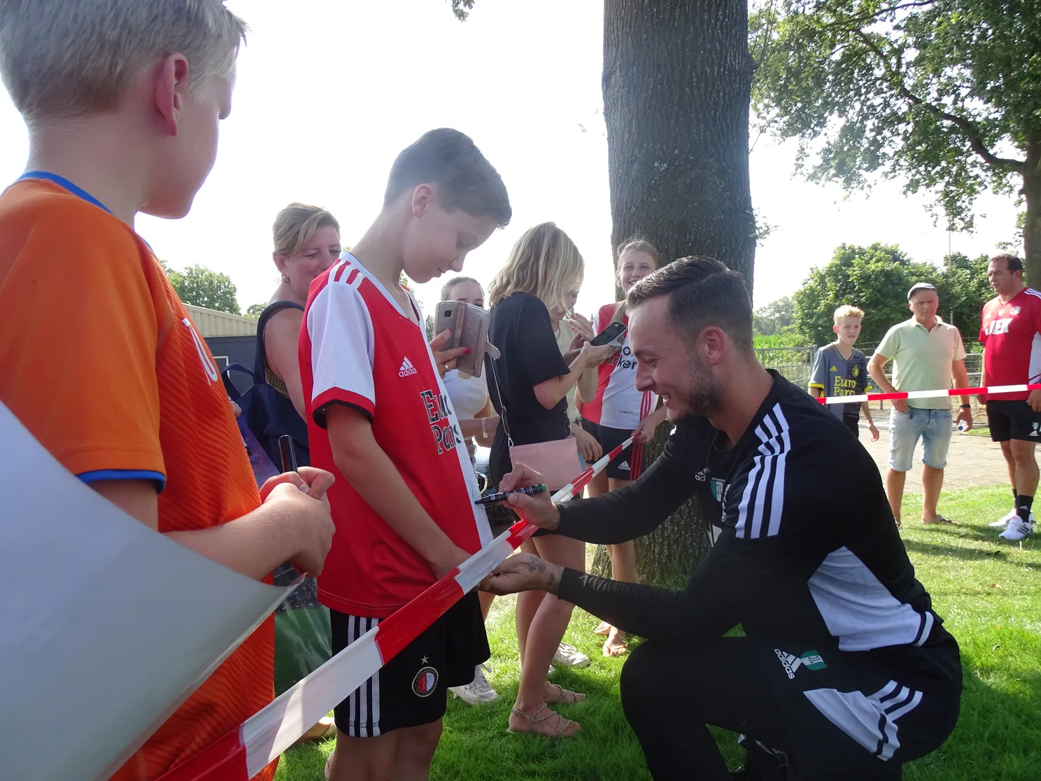 Fotoverslag trainingskamp in De Lutte online