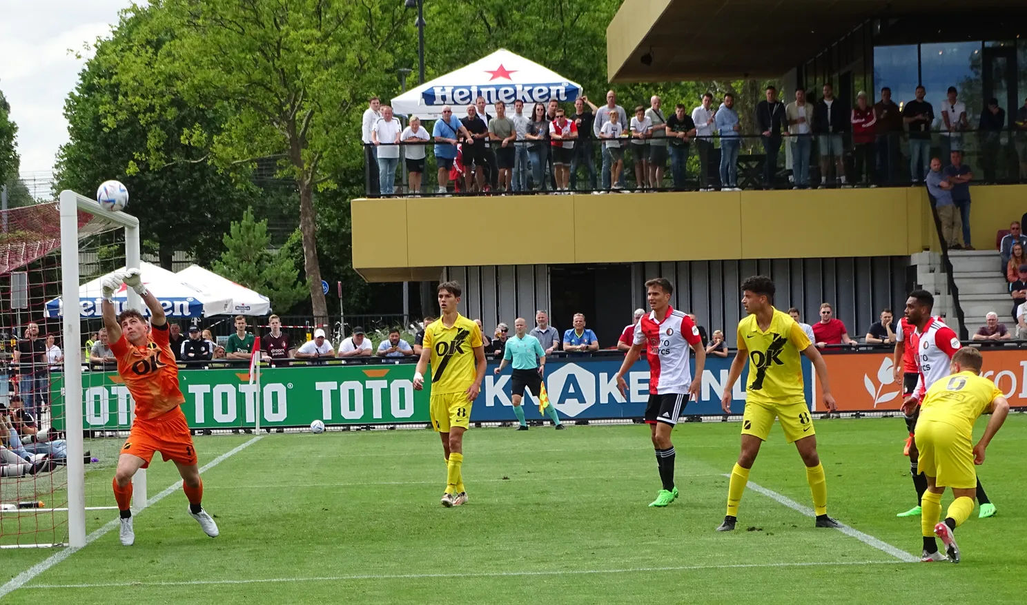 Fotoverslag oefenwedstrijd Feyenoord  - NAC Breda online
