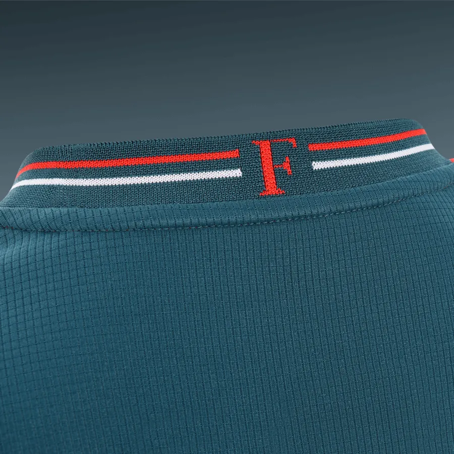 Feyenoord presenteert het nieuwe uitshirt