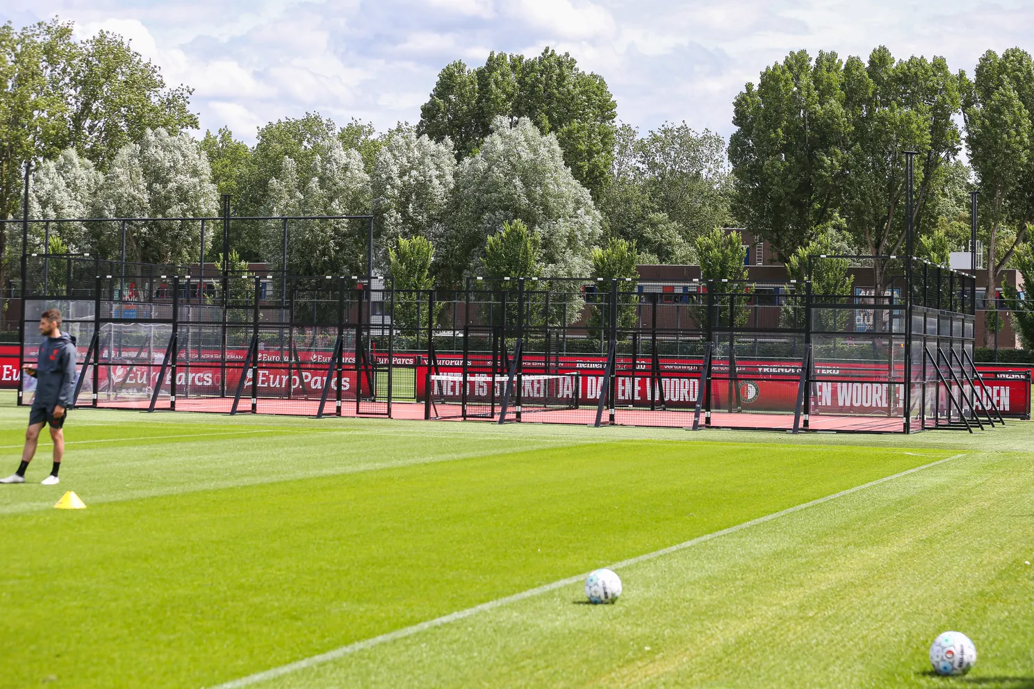Feyenoord legt padelbaan aan voor Slot