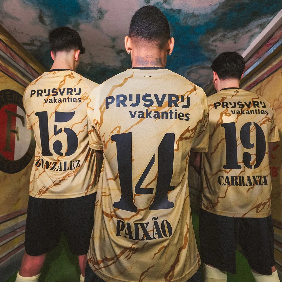 Feyenoord lanceert uniek vierde tenue als ode aan De Kuip