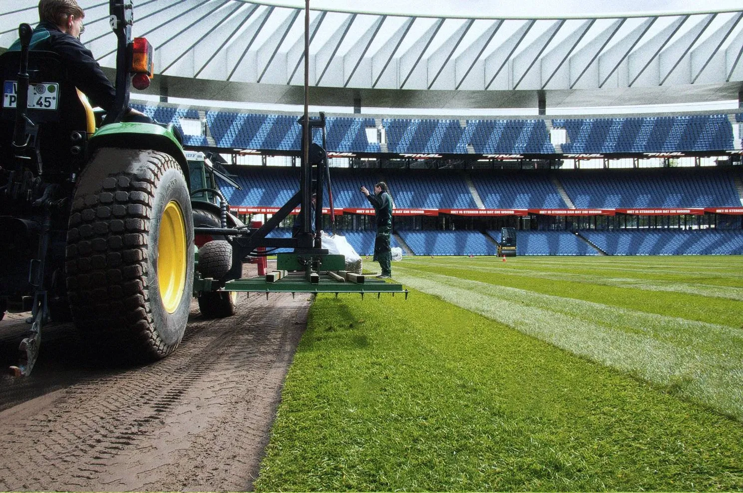 251121_Team+De+Kuip_Visualisatie_Het+veld