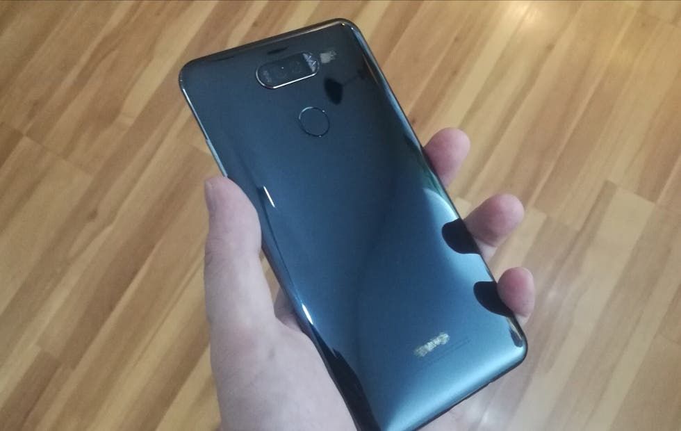 Huawei Mate 10 Leaks Are Confusing