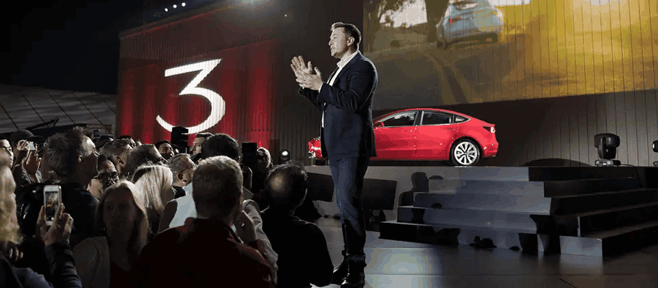 Twitter users decided it's time for Elon Musk to sell Tesla shares
