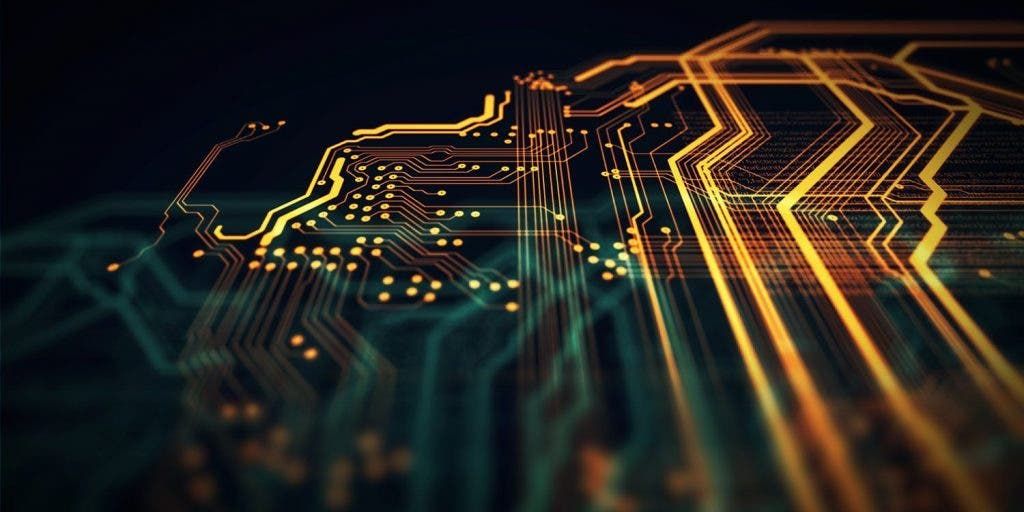 Apple aims to poach Qualcomm's engineers to develop iPhone wireless components