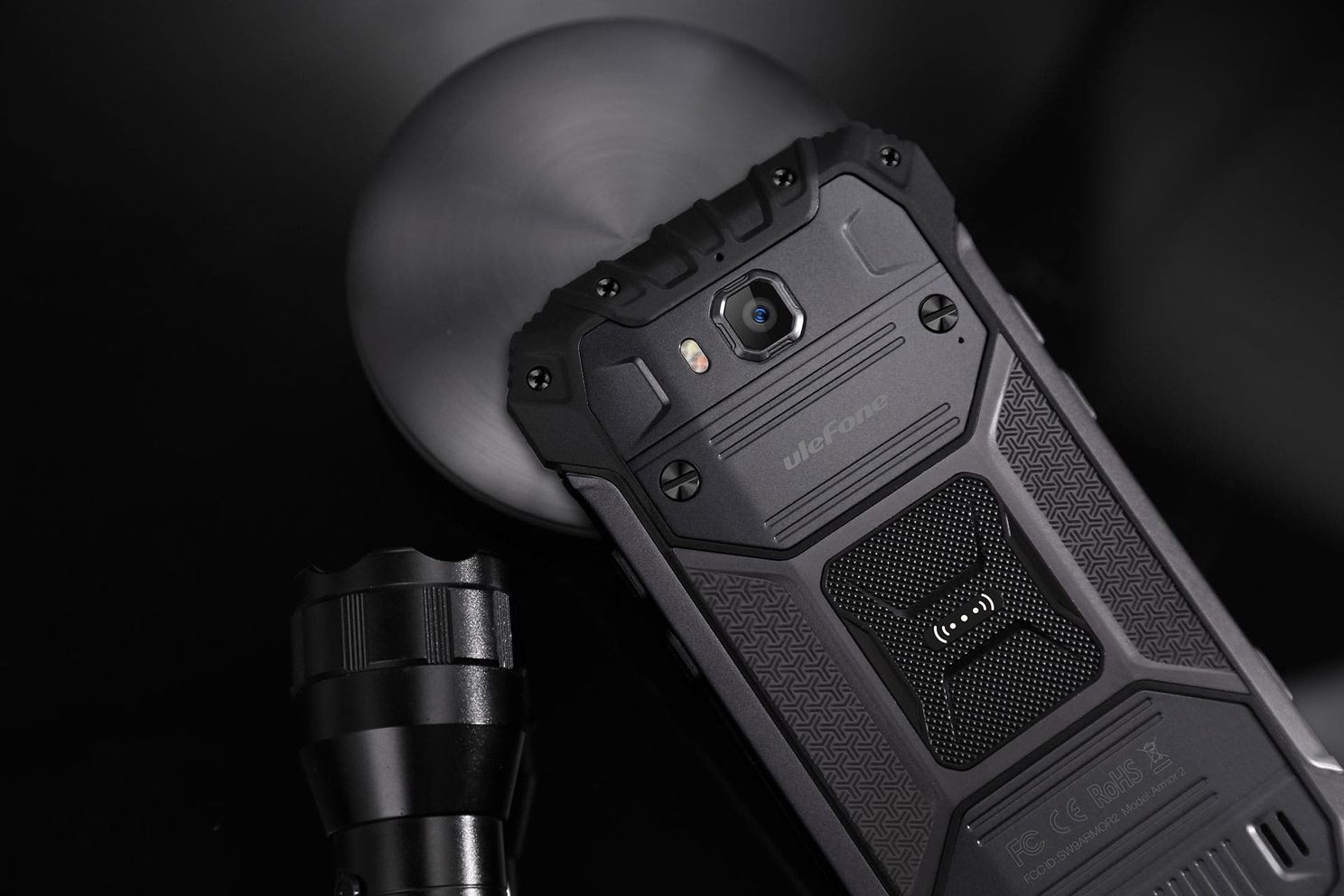 Watch: Ulefone Armor 2 Rugged Phone - Extreme Temperature Test