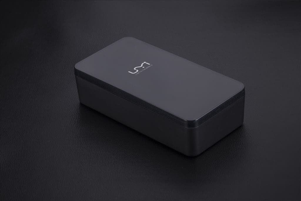 UMI Plus E in Onyx Black version is quite a stunner