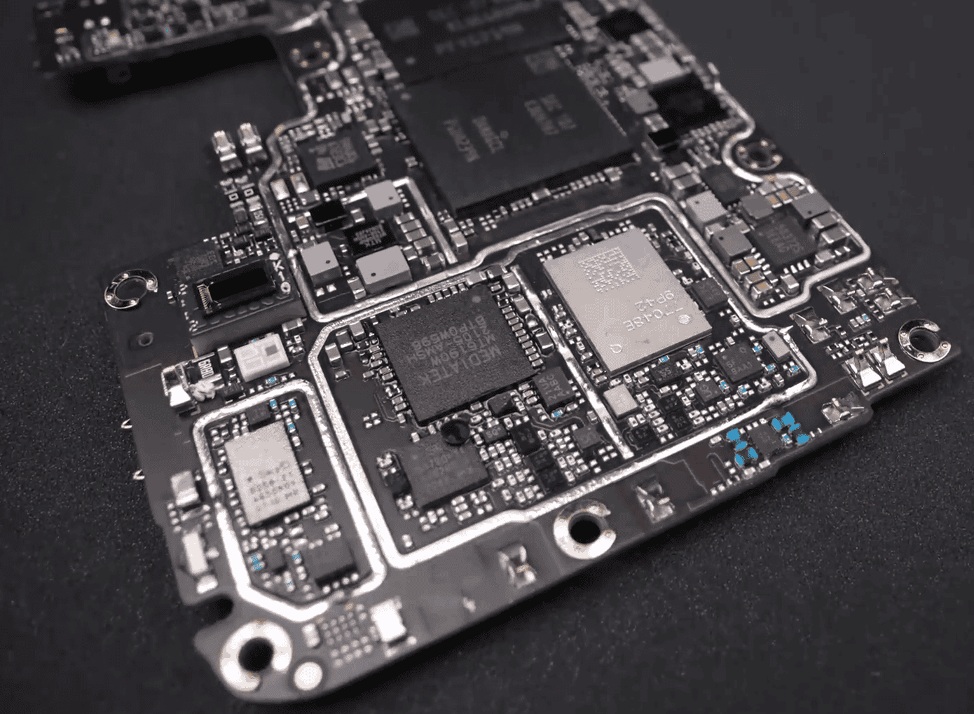 Redmi K40 Gaming Enhanced Version Official Dismantling Video