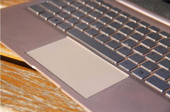 Livefan S1 is a $777 laptop from China