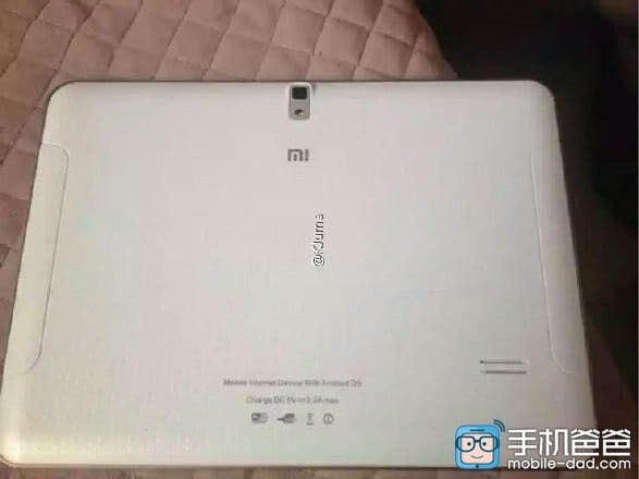Purported leaked images of a 9.7-inch Intel powered Xiaomi Mi Pad 2