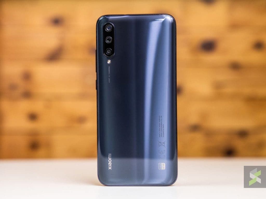 Mi A3 Grey variant live images surface online