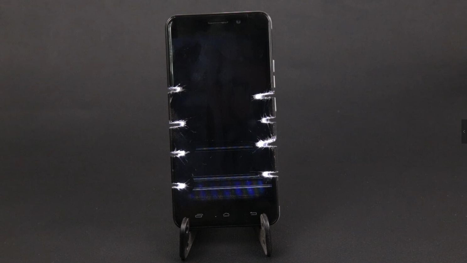 Ulefone Metal electric saw massacre