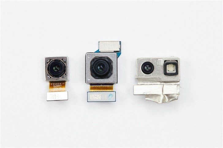 VIVO NEX Dual Display Gets Disassembled, the Two Screens don't Make it Easy