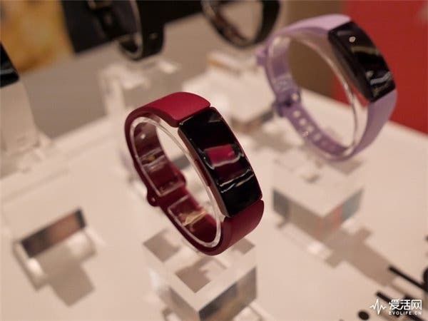 Fitbit Launched Up To 4 Wearables in China