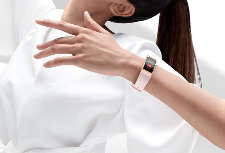 Huawei Band 4 Pro Announced at 399 Yuan ($57)