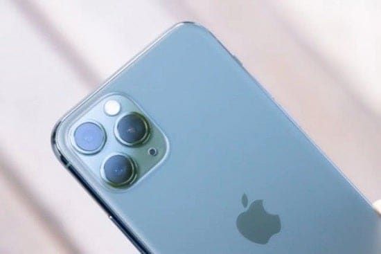 FBI Agents Stand Up To Apple, Saying It's Provided Enough Help For Unlocking The iPhones