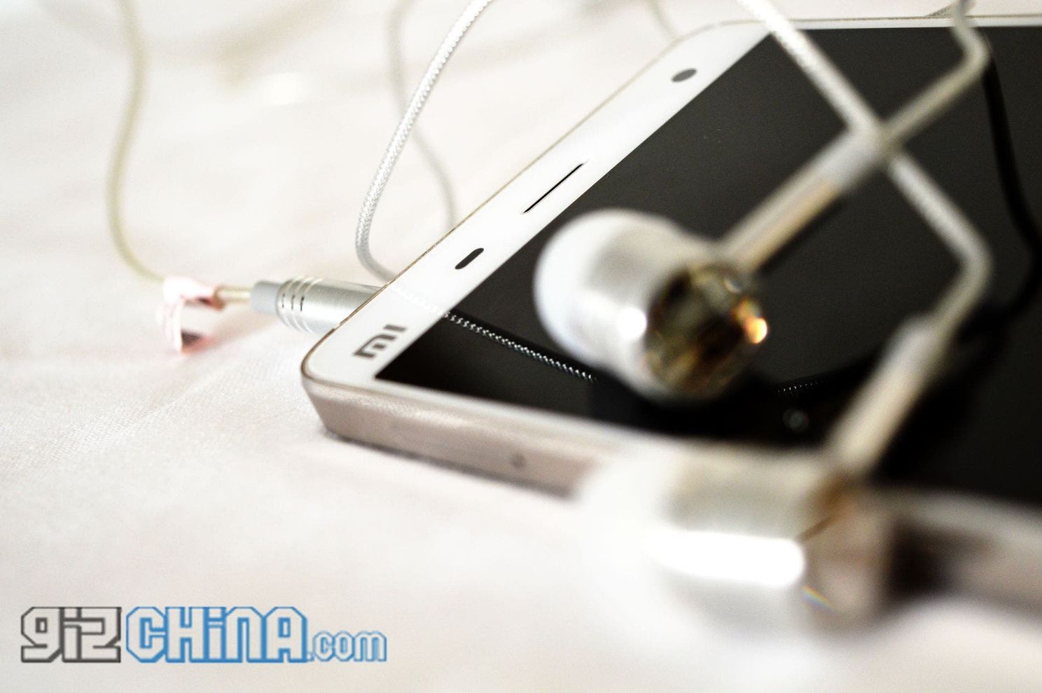 1 More Design Piston earphones review