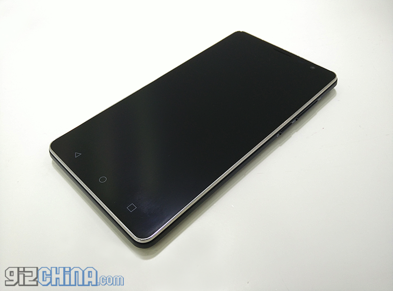 Bluboo X550 will cost just $169.99 with Android 5.1and 5350mAh battery