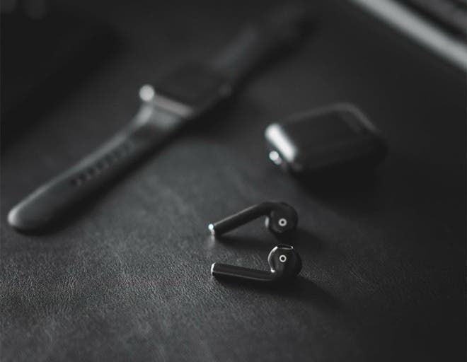 AirPods 2 : a new black color option with availability in spring