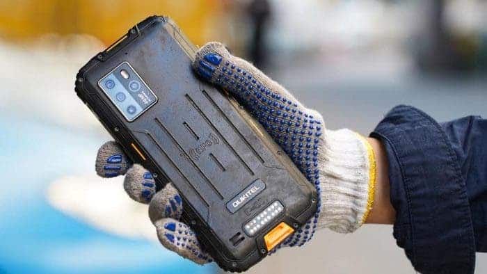 Rugged smartphone Oukitel WP10 5G heavily discounted for New Year