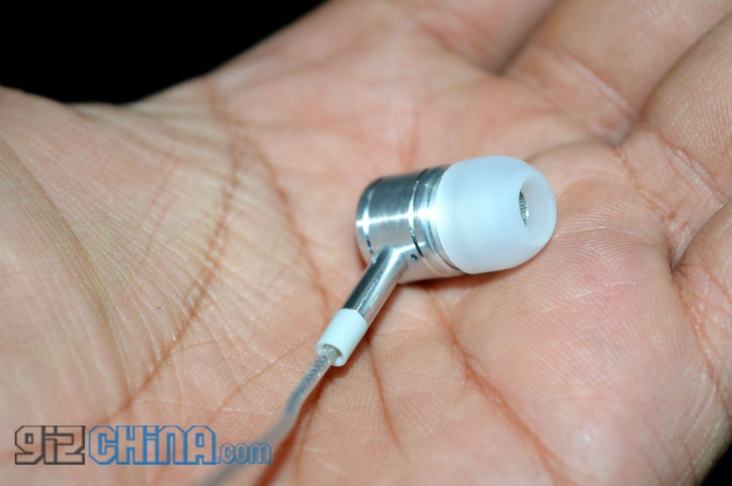 1 More Design Piston earphones review