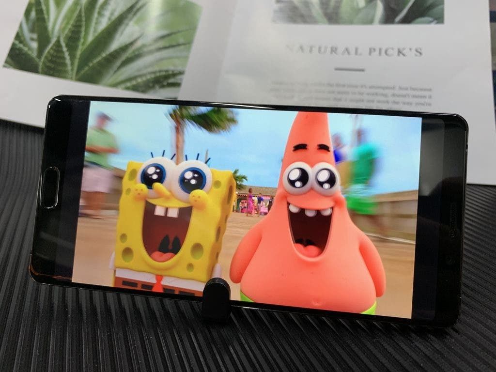 ELEPHONE launches the glasses-free 3D model P11 3D