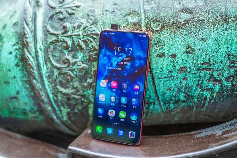 VIVO NEX Red Shines During World Cup 2018