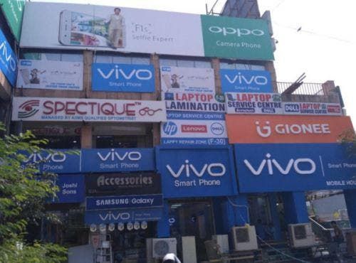 Less Than 1mln in Half a Year: Apple Considering Giving up Indian Market