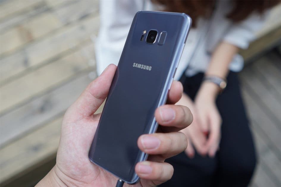 Samsung's Market Share in Chinese Smartphone Market Fell Below 1%