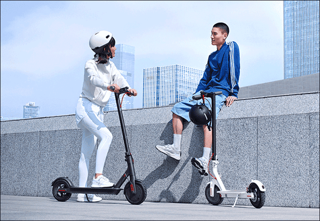 Xiaomi and Mercedes-AMG Petronas F1 Team Collaborate to Launch Mi Electric Scooter Pro 2 Special Edition