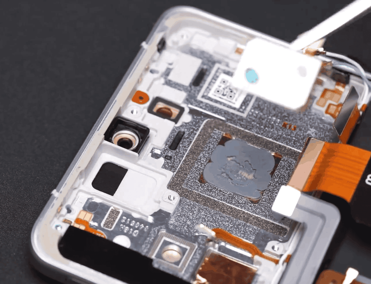 Redmi K40 Gaming Enhanced Version Official Dismantling Video
